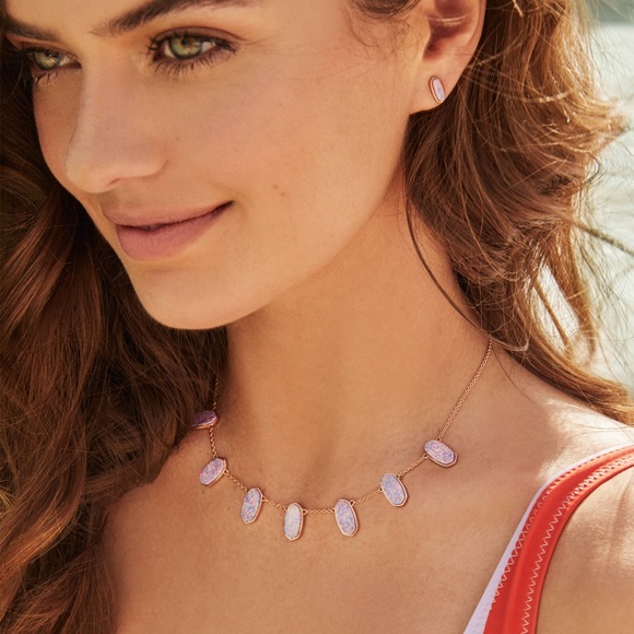 Kendra Scott Jewelry - new Kendra Scott ꧁ Mother of Pearl Meadow Necklace